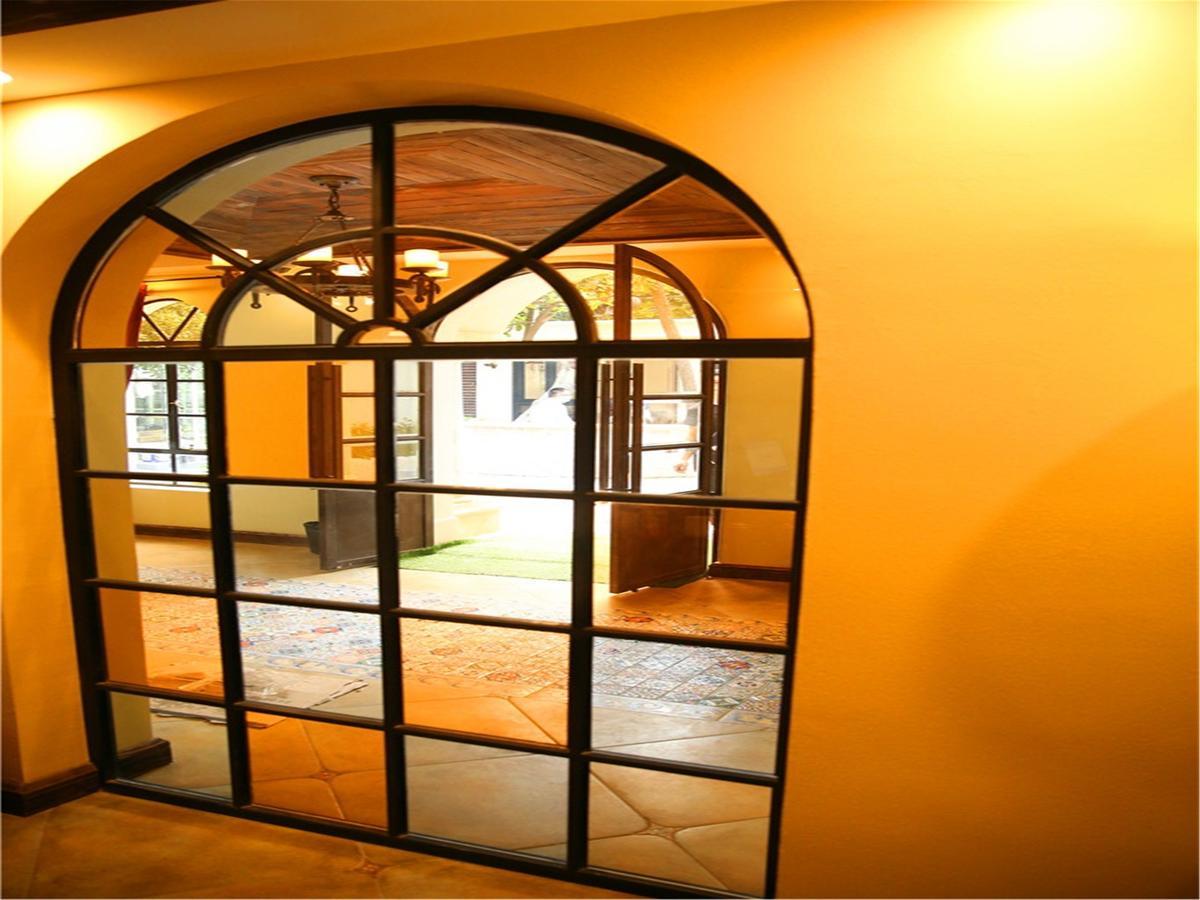 Soho Garden Hotel  Shanghai Bagian luar foto